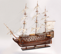 HMS Victory 105 cm